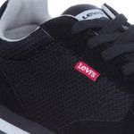 Tenis-Levis-Eagle-Running