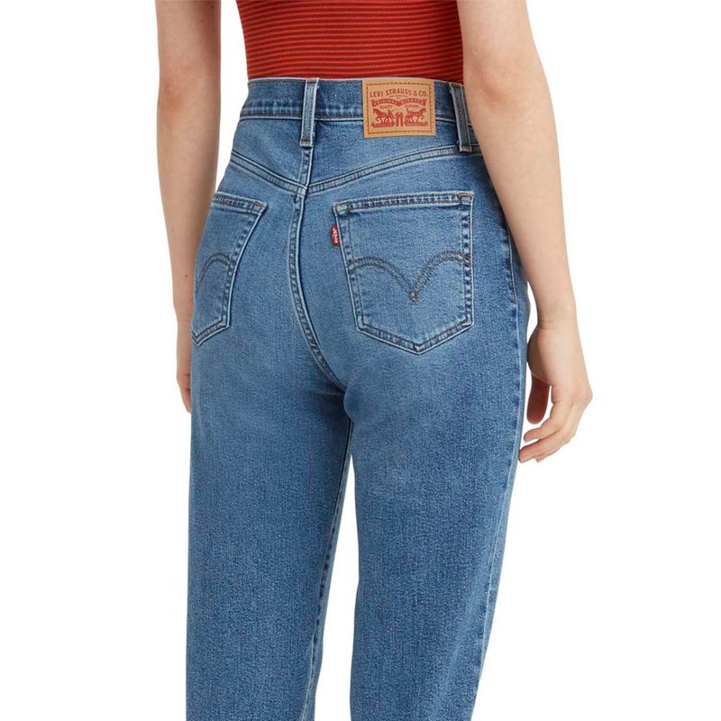 Calça Jeans Levi's® High Waisted Mom Jeans