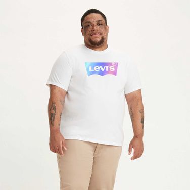 Camiseta Levi's® Big Graphic Plus Size Manga Curta Branca