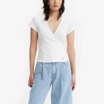blusa_levis_dry_goods_com_amarracao_branca_A59090000_000-01.jpg