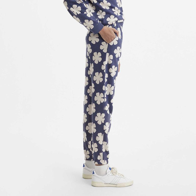 calca_moletom_levis_everyday_roxa_com_estampa_floral_A55920001_000-02.jpg