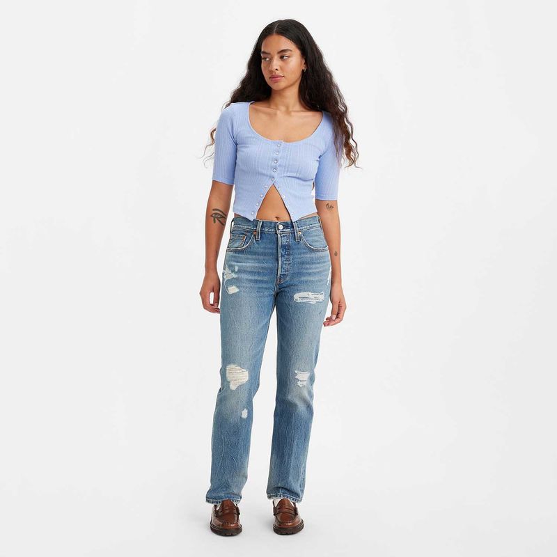 calca_jeans_levis_501_com_rasgos_125010424_000-04.jpg