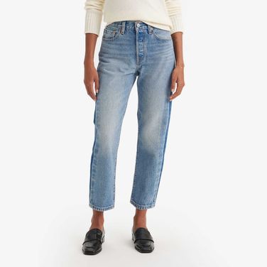 Calça Jeans Levi's® 501 Crop Lavagem Média