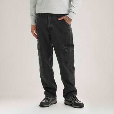 Calça Jeans Levi's® 568® Stay Loose Cargo Preta