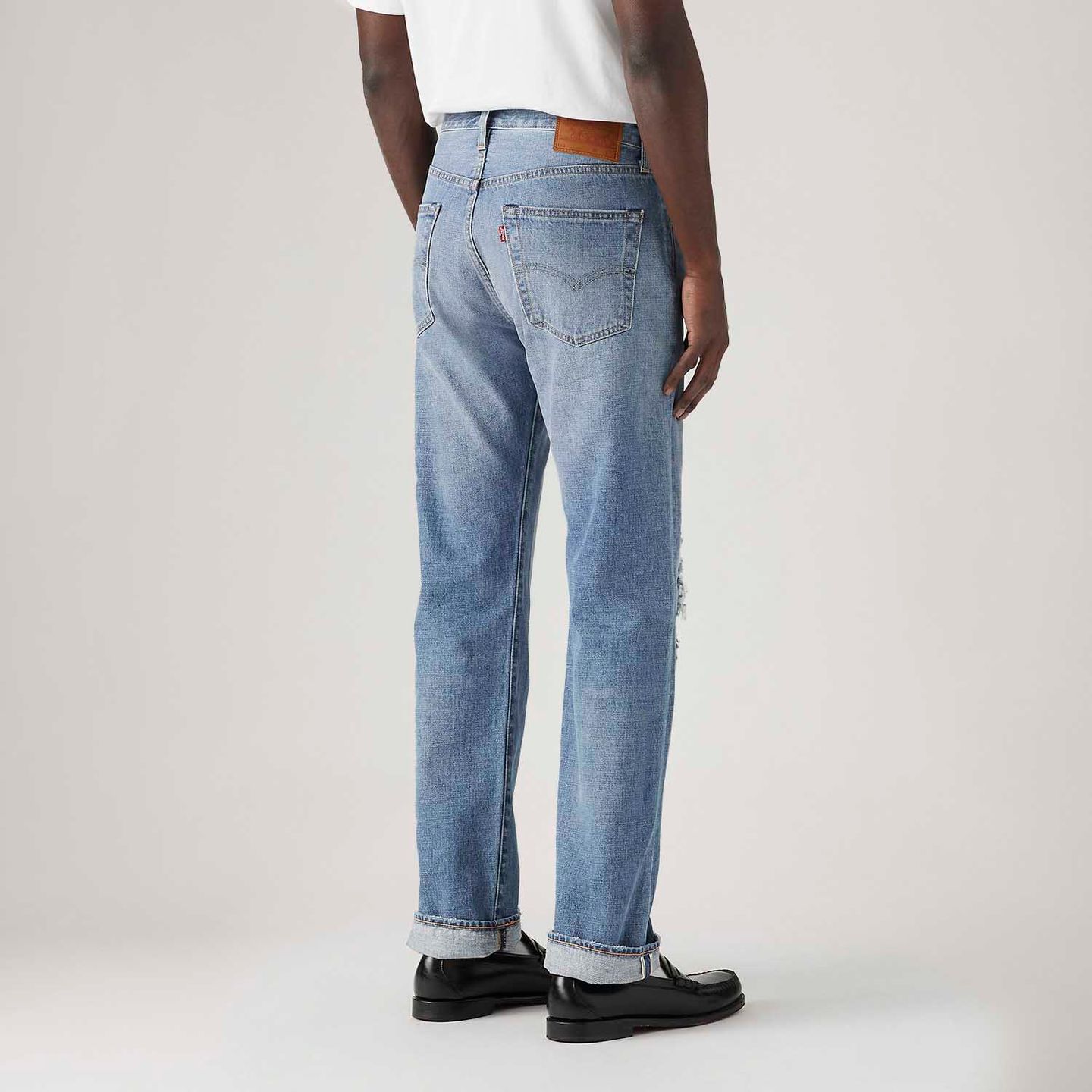 Calça Jeans Levi's® 501 Original Lavagem Média com Rasgos - Levi's