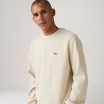 LB0040090_levis-2.jpg