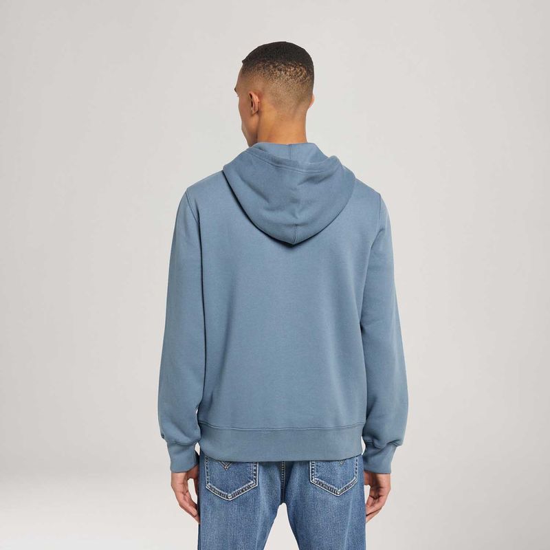 342590056_levis-3.jpg