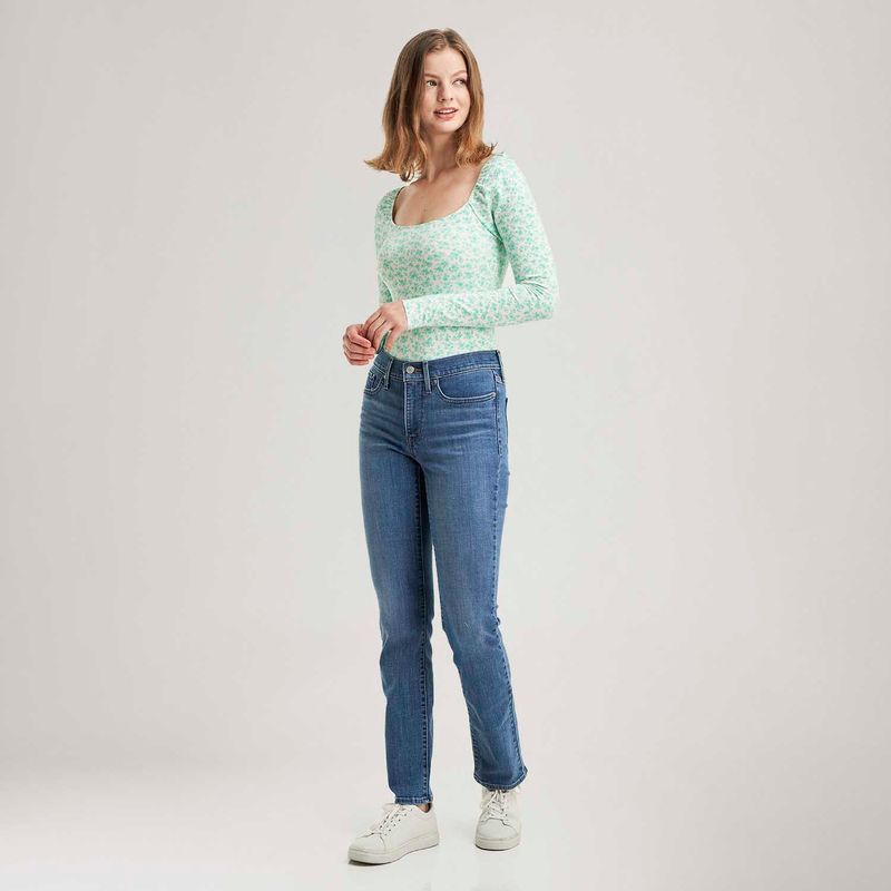 196310156_levis-4.jpg