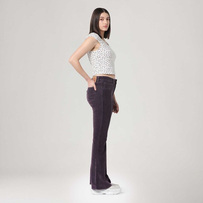 A34100056_levis-2.jpg