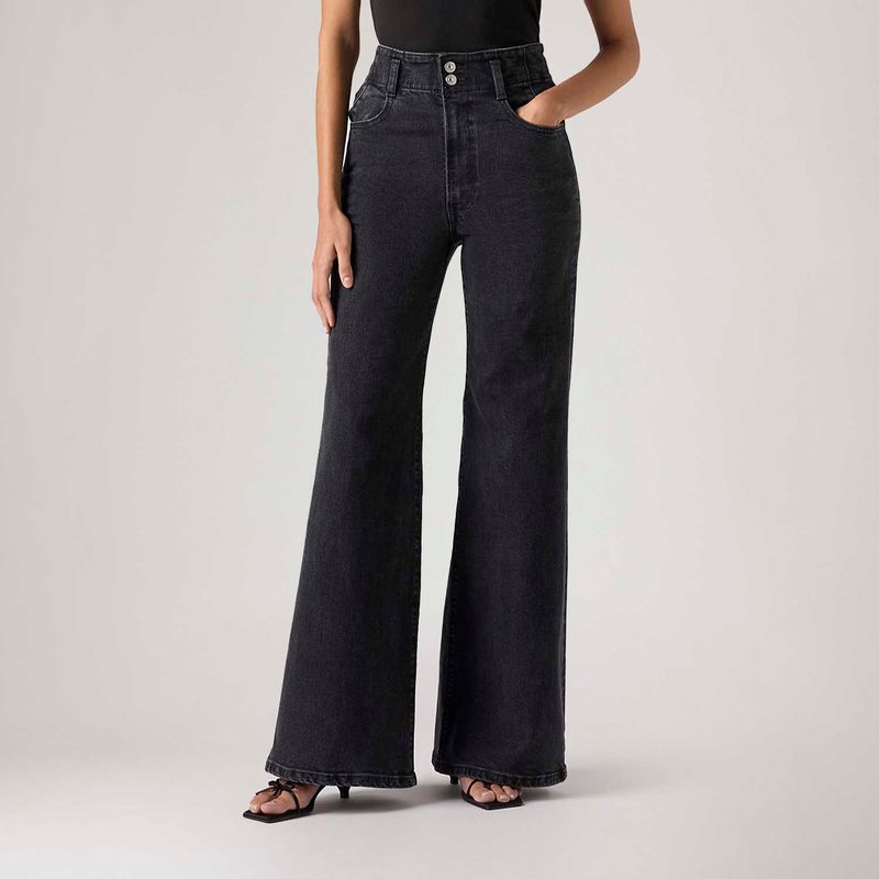 001UR0005_levis-1.jpg
