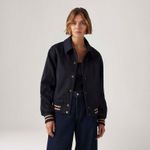 001FN0000_levis-2.jpg