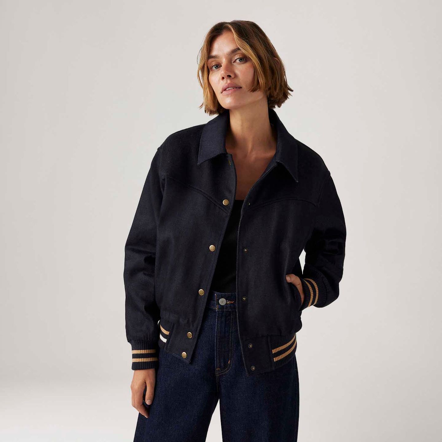 Jaqueta Jeans Levi's® Lennox Versity Lavagem Média - Levi's® Brasil