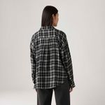 A08670018_levis-2.jpg