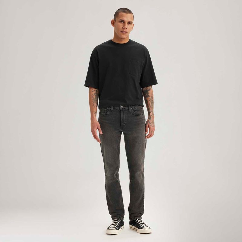 045115968_Levis--1.jpg