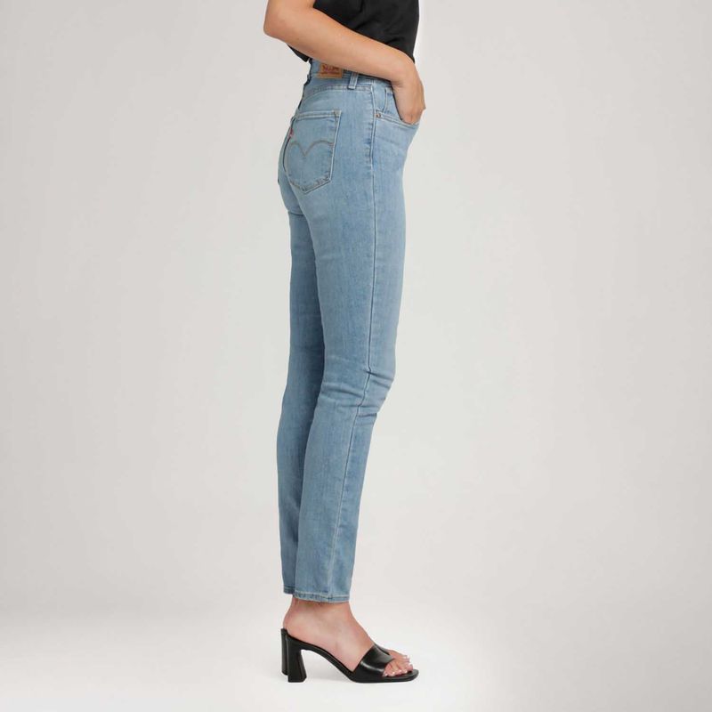 188820464_Levis--3.jpg