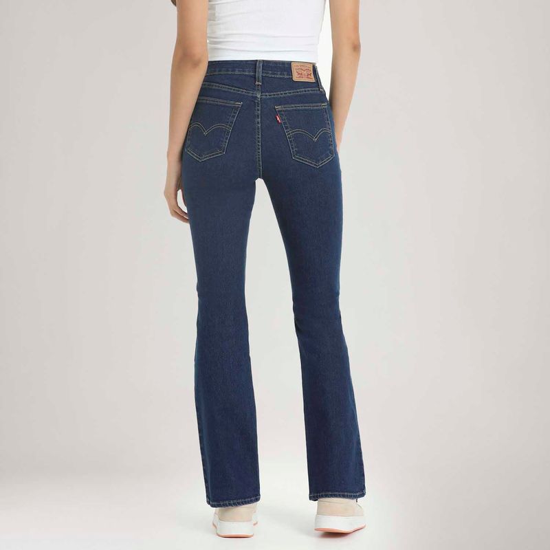 187590189_Levis--4.jpg