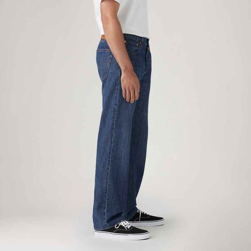 000LO0011_levis-2.jpg
