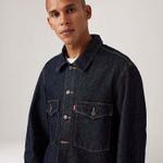 0010P0004_levis-4.jpg