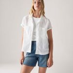 001HO0000_levis-3.jpg