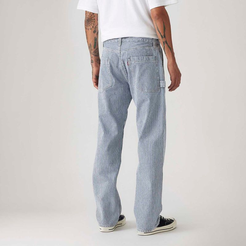 A92340003_Levis-3.jpg