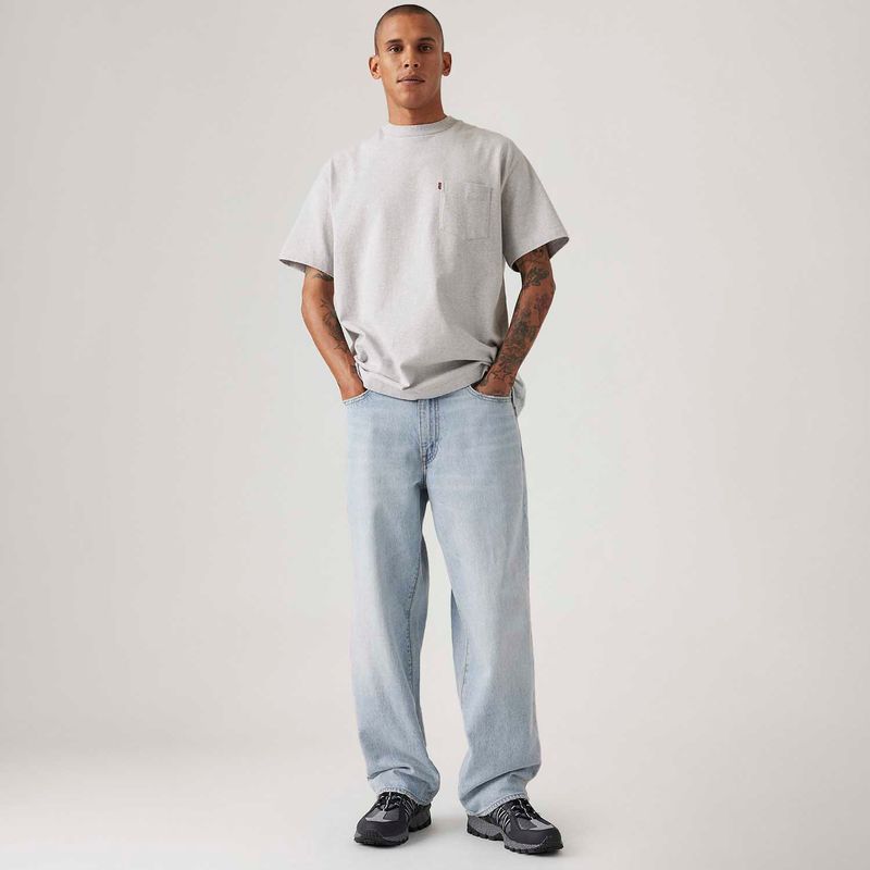 A47500022_levis-4.jpg
