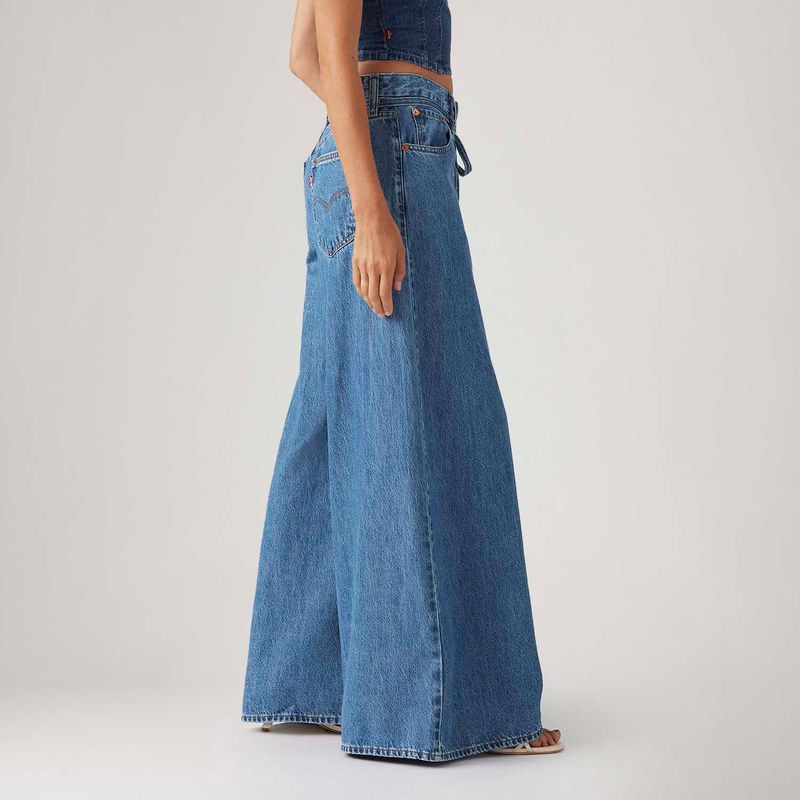 001T30002_levis-2.jpg