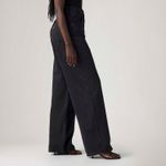 001UP0003_levis-2.jpg