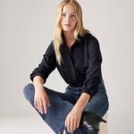 002AG0001_Levis-3.jpg