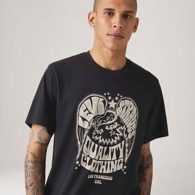 LB0010569_levis-3.jpg