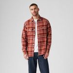 195730232_levis-1.jpg
