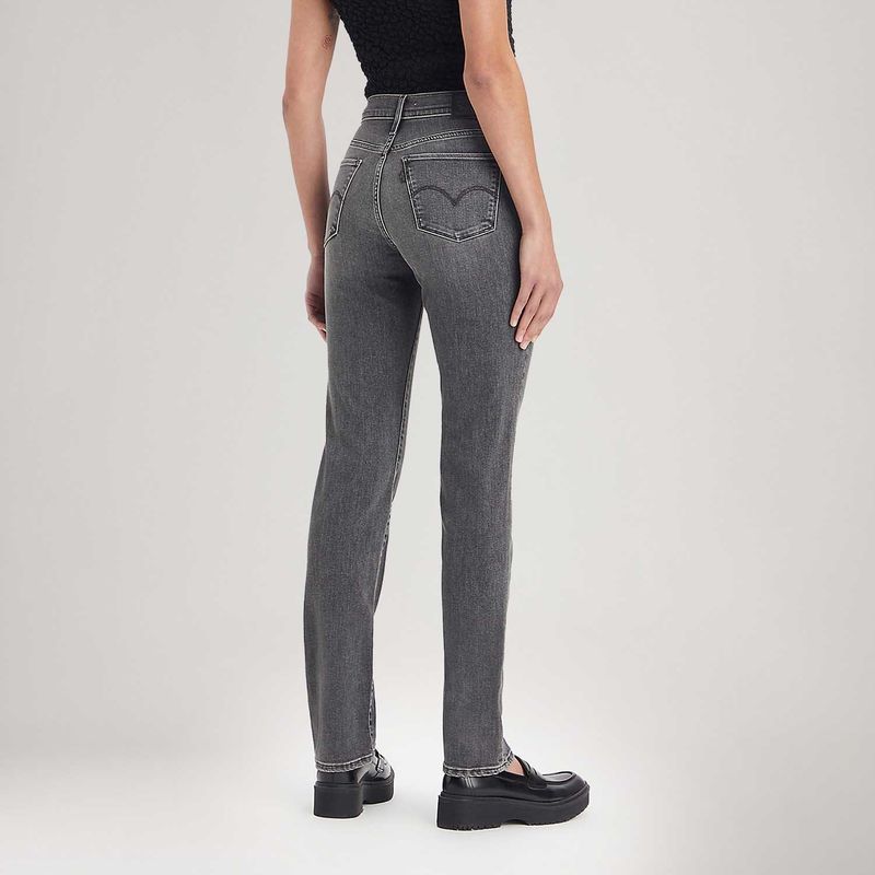 196310187_levis-3.JPG