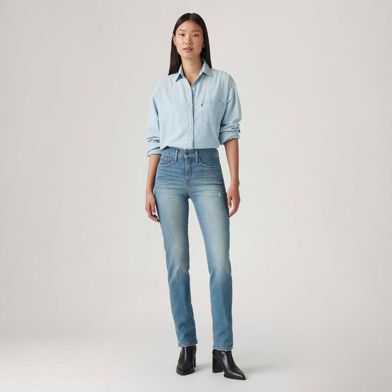 196310231_levis-4.jpg