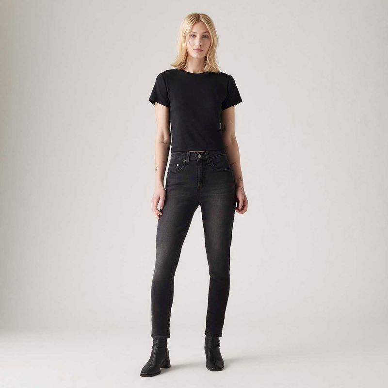 188820734_levis-4.jpg