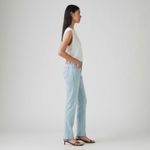 188830355_levis-2.jpg