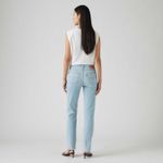 188830355_levis-3.jpg
