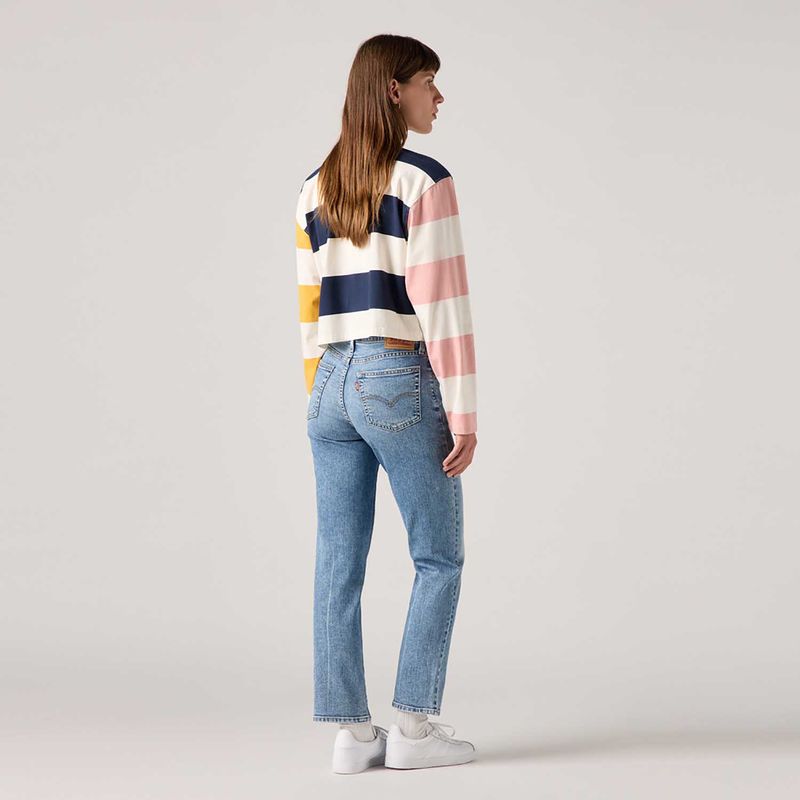 188830386_levis-3.jpg