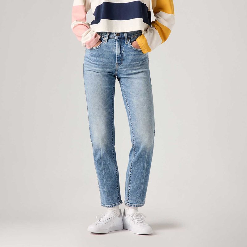 188830386_levis-4.jpg