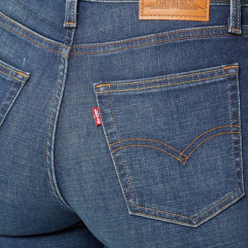 187590195_levis-5.jpg
