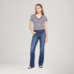 187590196_levis-1.jpg