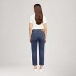 362000342_levis-2.jpg