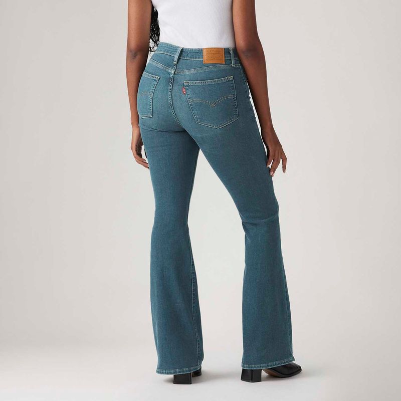 A34100077_levis-3.jpg