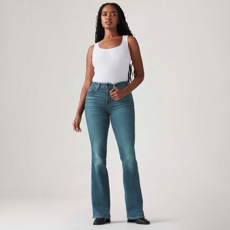 A34100077_levis-4.jpg