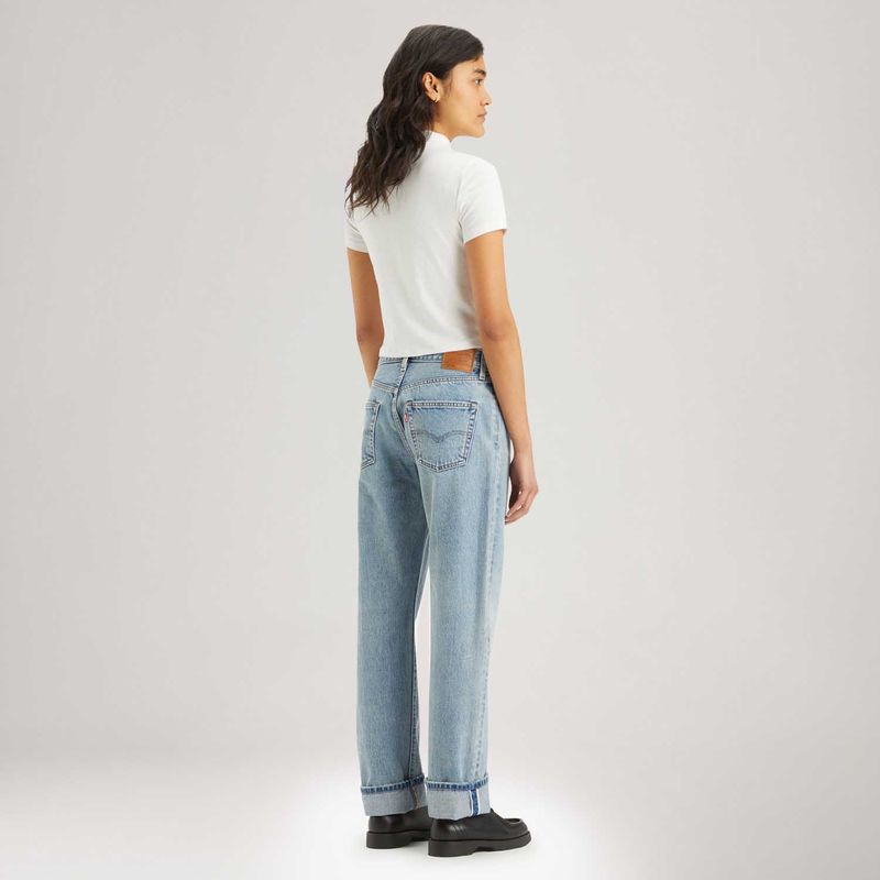 A19590050_levis-3.jpg
