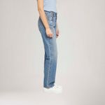 A19590064_levis-2.jpg