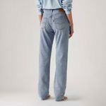 A84210004_levis-3.jpg