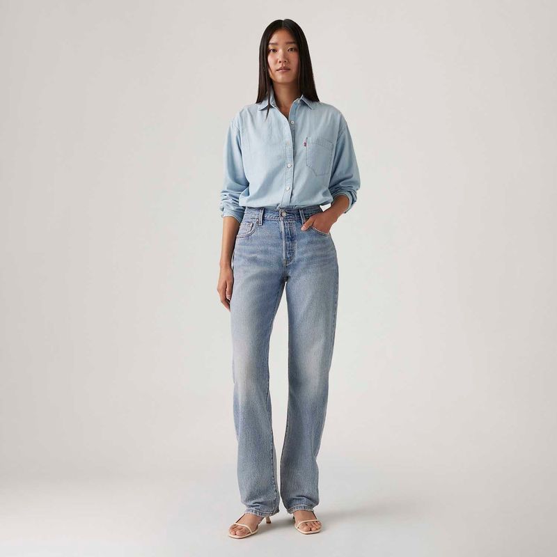 A84210004_levis-4.jpg