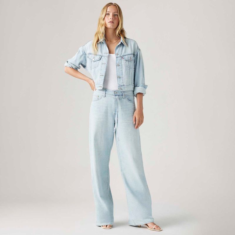 A87010008_levis-4.jpg