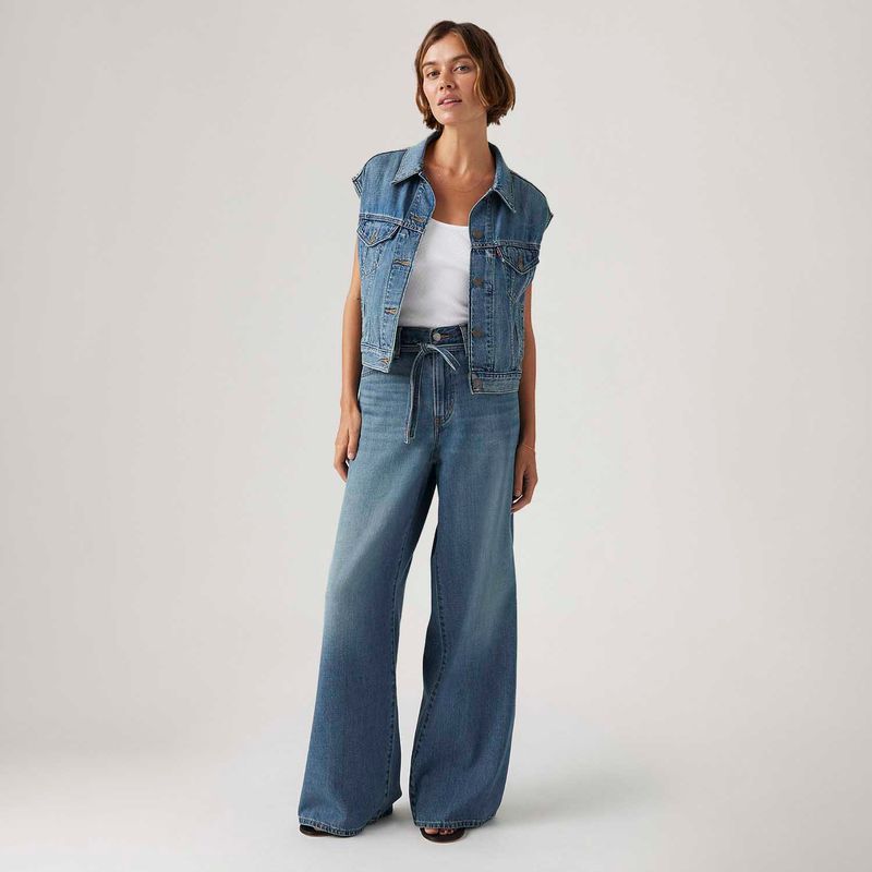 A87010009_levis-4.jpg