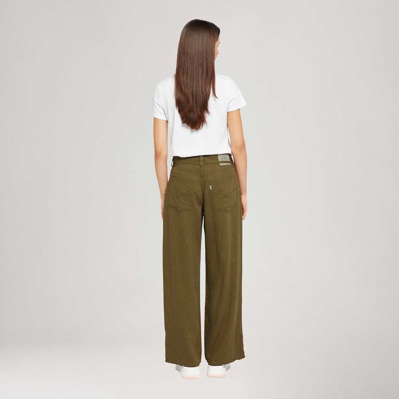 A87010017_levis-4.jpg