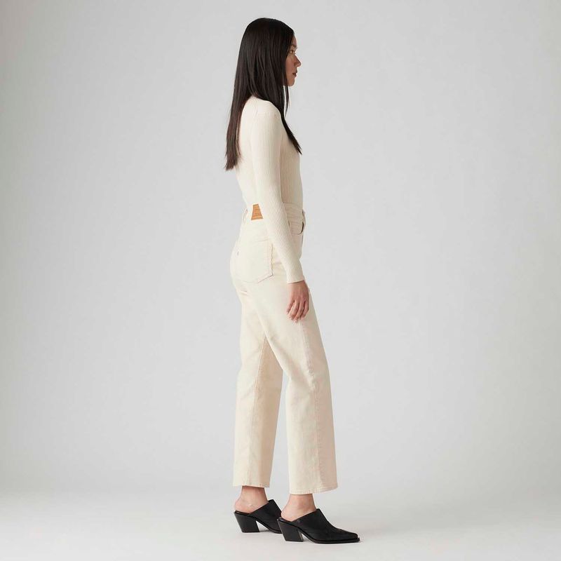 797550028_levis-3.jpg